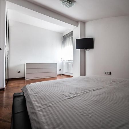 Vracar Historical Suites 베오그라드 외부 사진