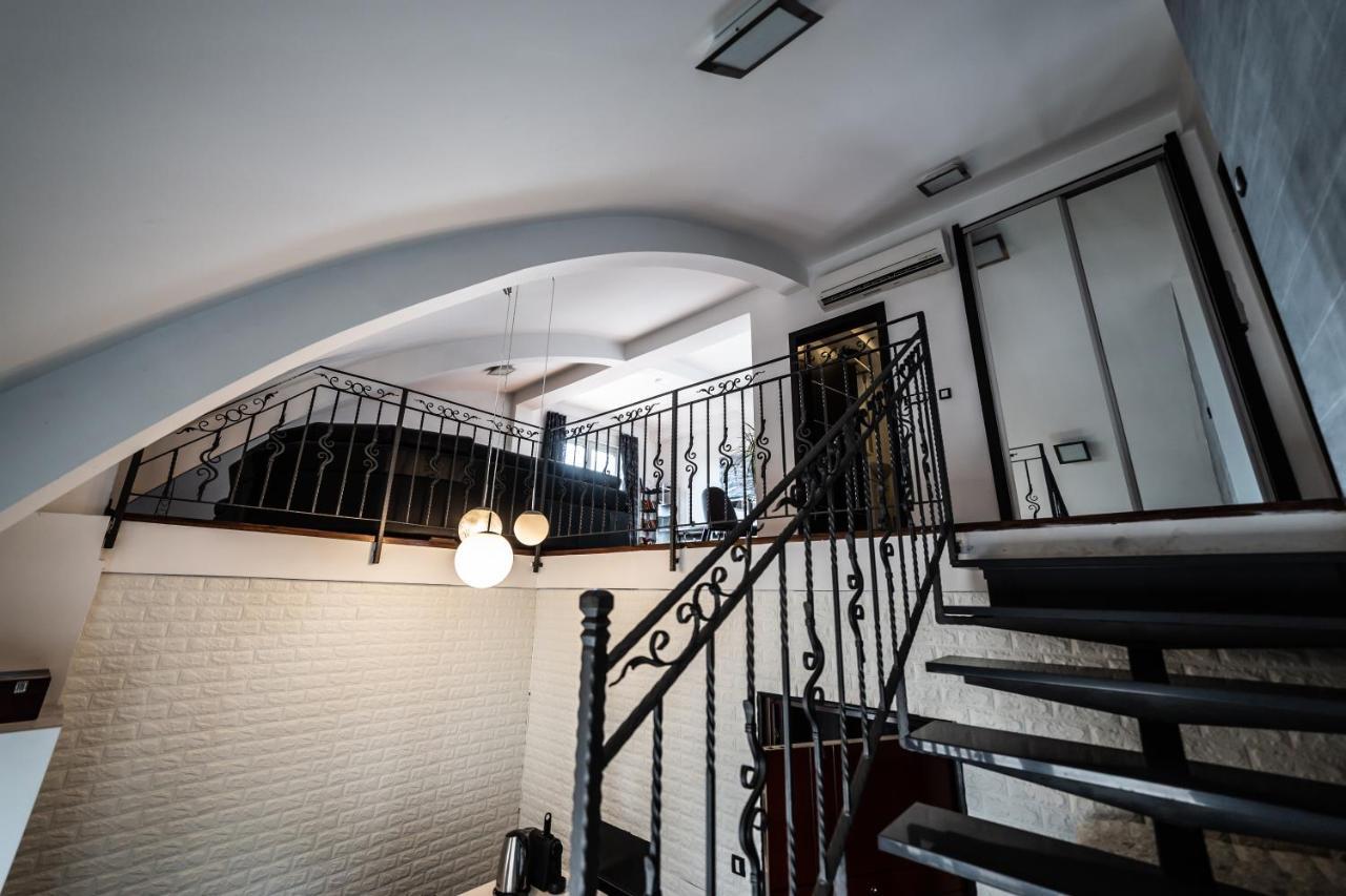 Vracar Historical Suites 베오그라드 외부 사진